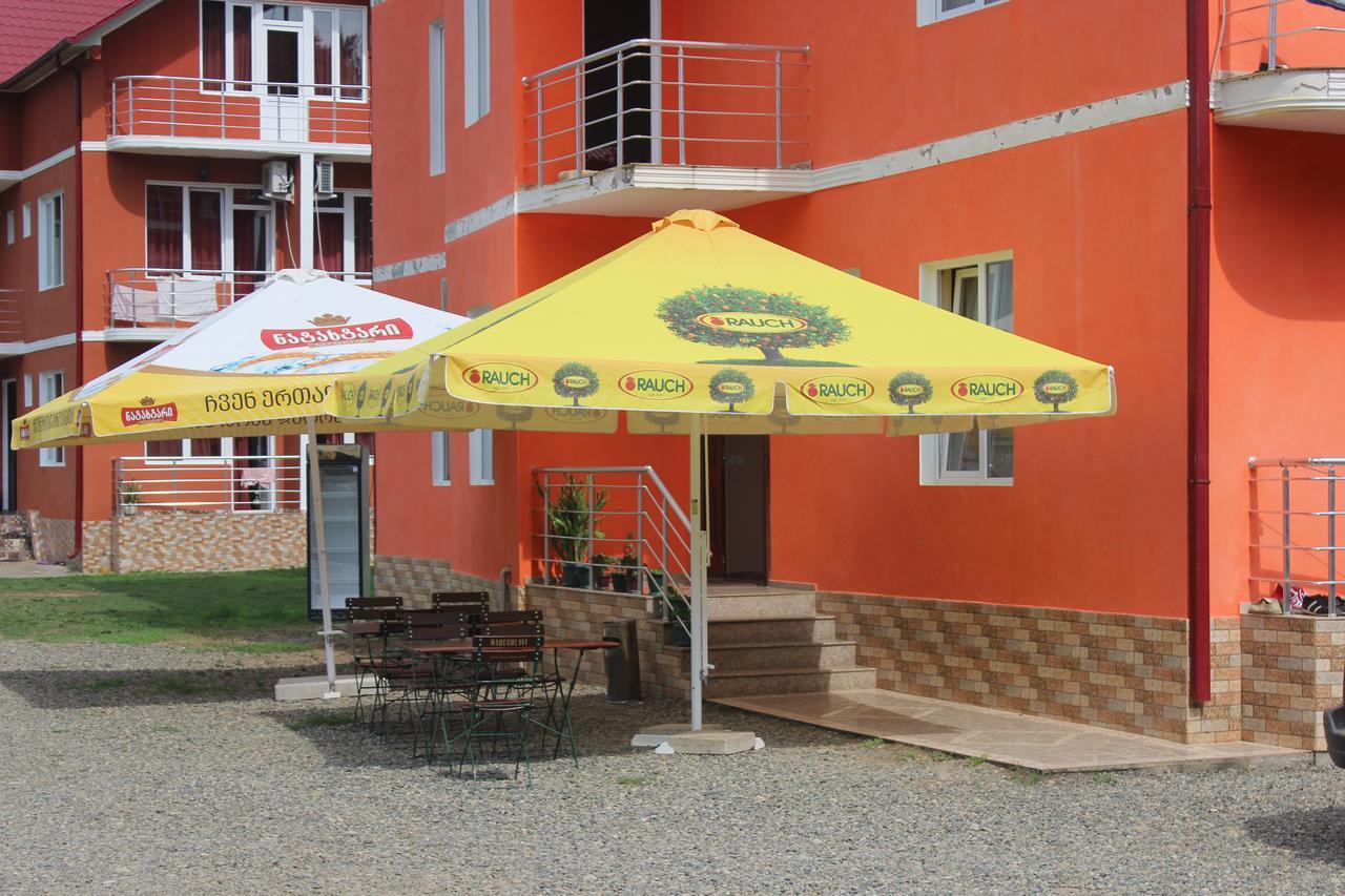 Giomari Hotel Ureki Exterior foto